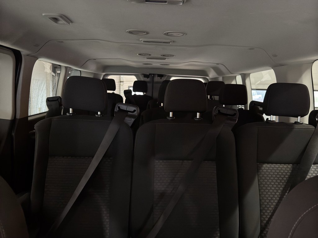 Used 2023 Ford Transit 350 XLT image 14