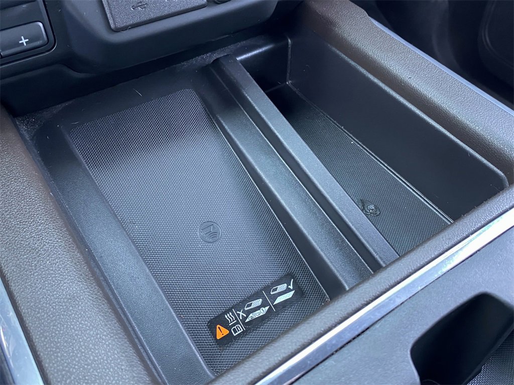 Used 2022 Chevrolet Silverado 1500 LTZ image 38