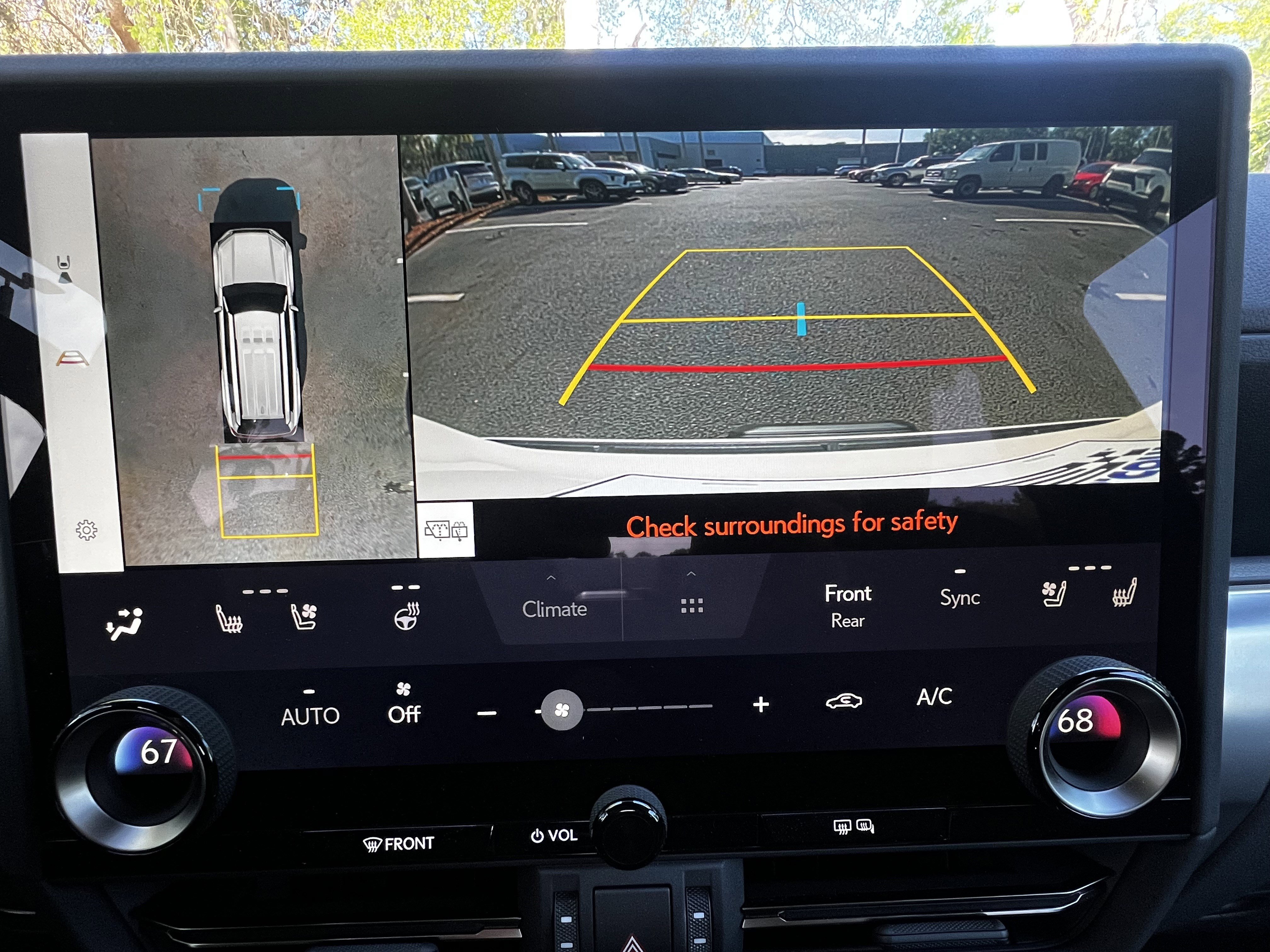 Used 2025 Lexus GX 550 w/ Accessory Package (2T) image 26