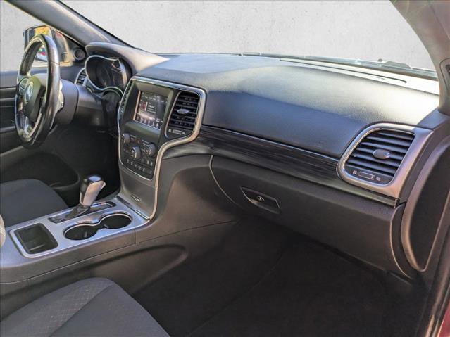 Used 2021 Jeep Grand Cherokee Laredo image 20