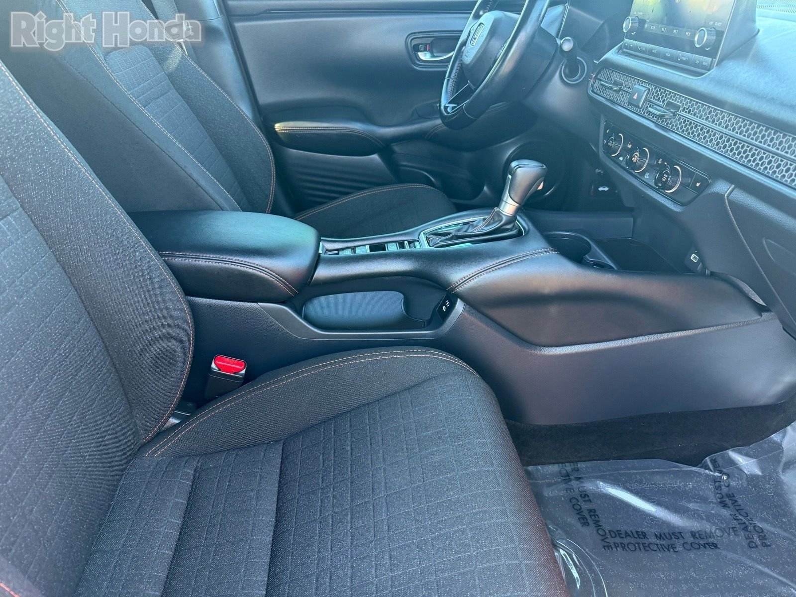 Used 2025 Honda HR-V Sport image 29