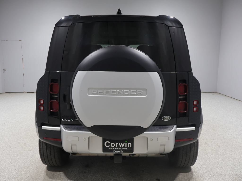 Used 2020 Land Rover Defender 110 HSE AWD/4WD image 3