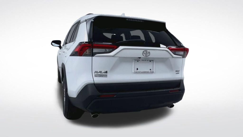 Certified 2023 Toyota RAV4 XLE w/ Convenience Package image 23