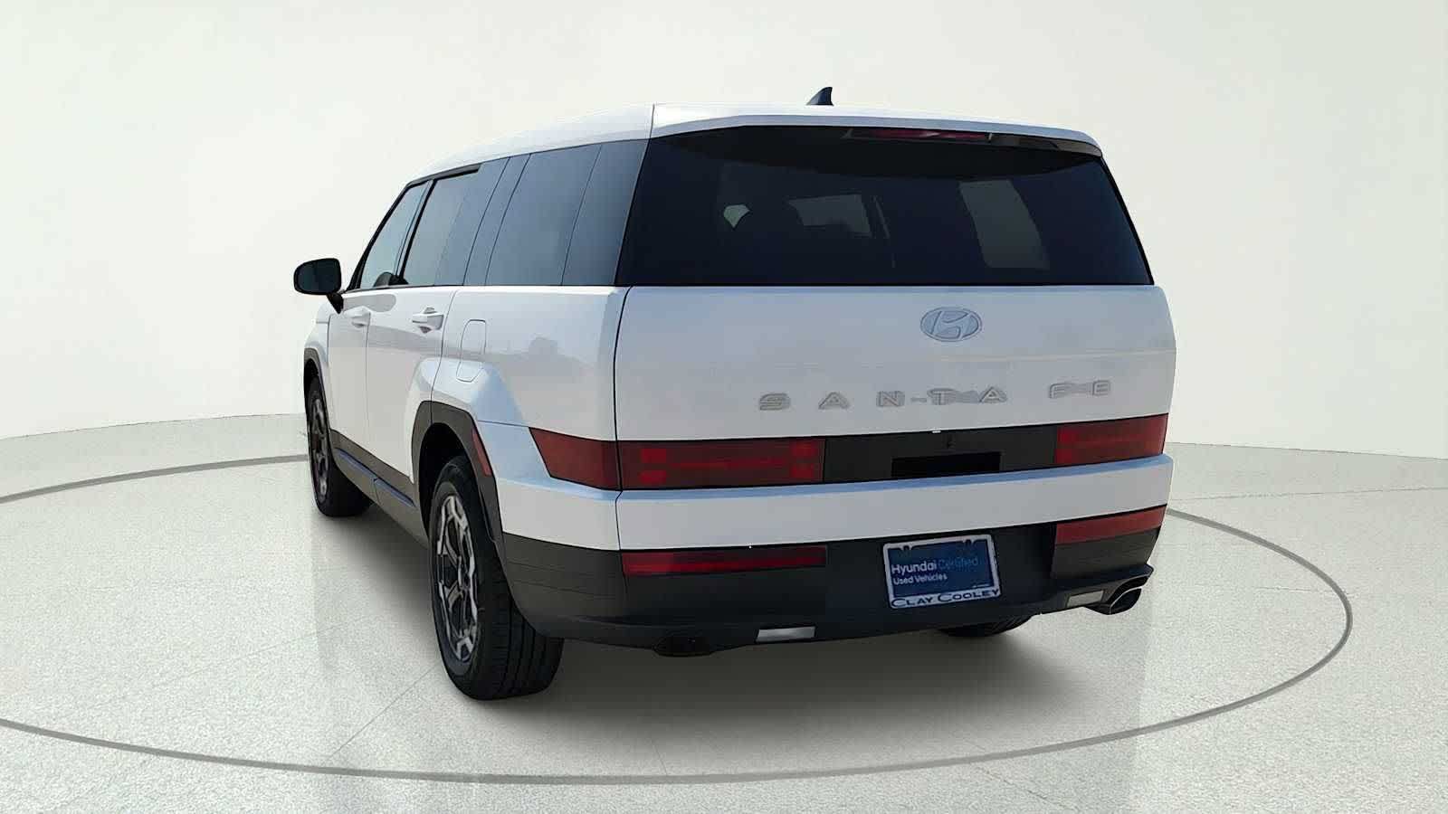 Certified 2025 Hyundai Santa Fe SE FWD image 6