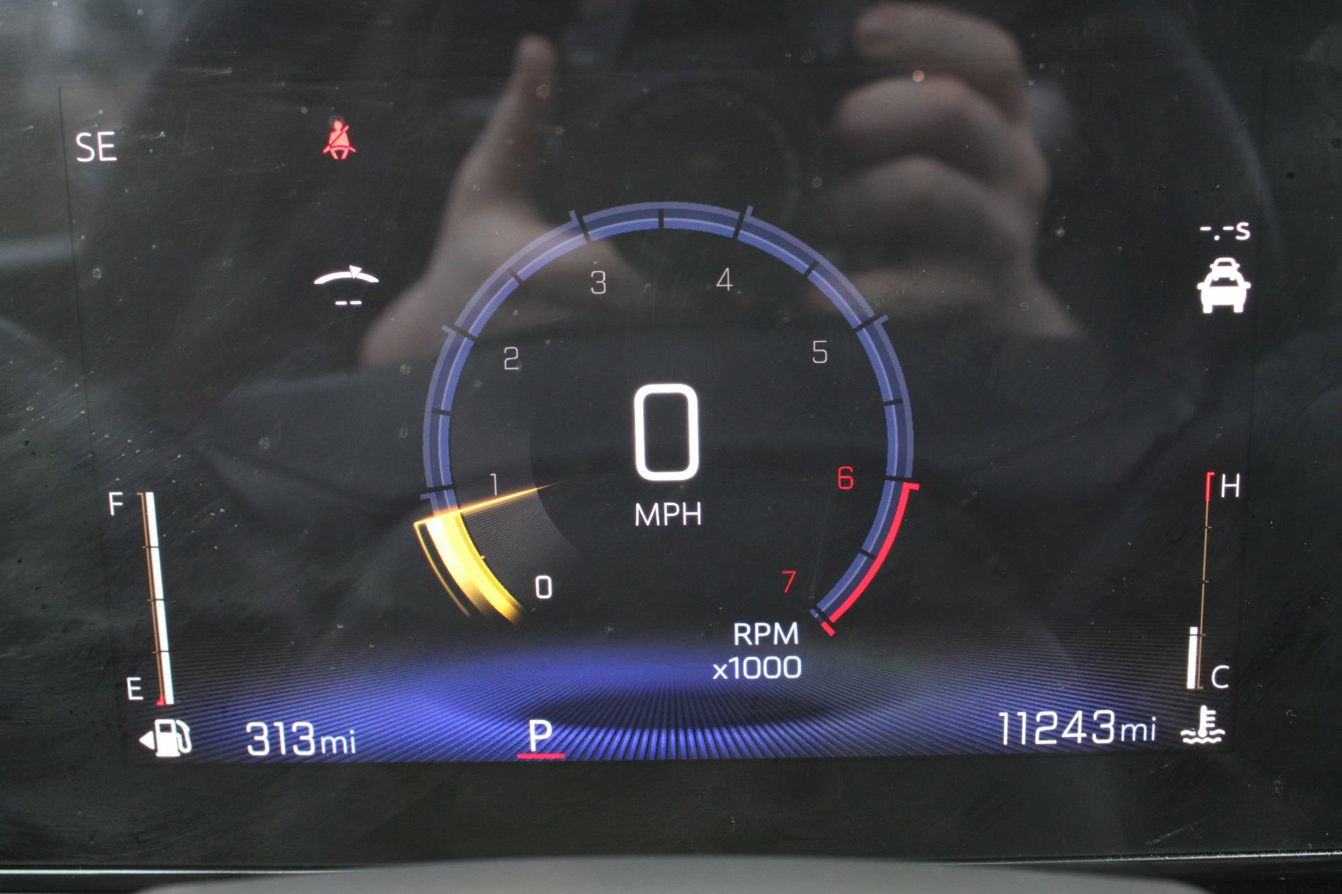 Used 2025 Chevrolet Trax RS w/ Sunroof Package image 33