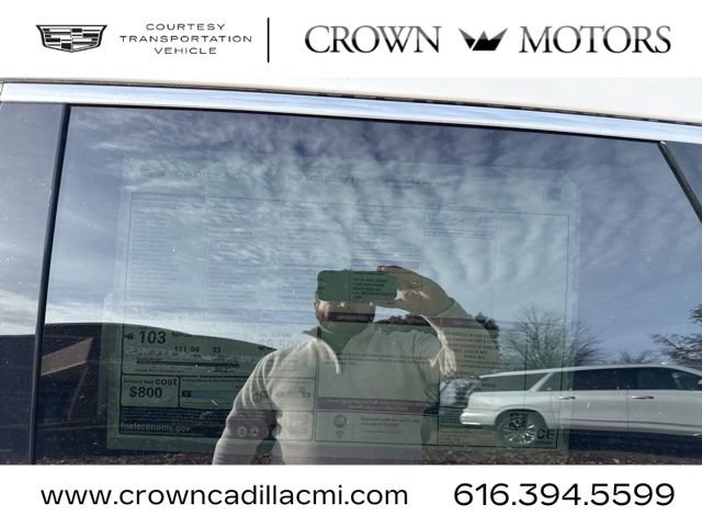 Used 2025 Cadillac Optiq Luxury 1 w/ LPO, Floor Liner Package image 9