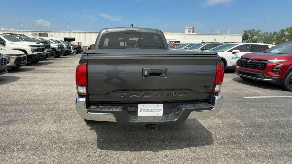 Used 2023 Toyota Tacoma SR5 RWD image 7