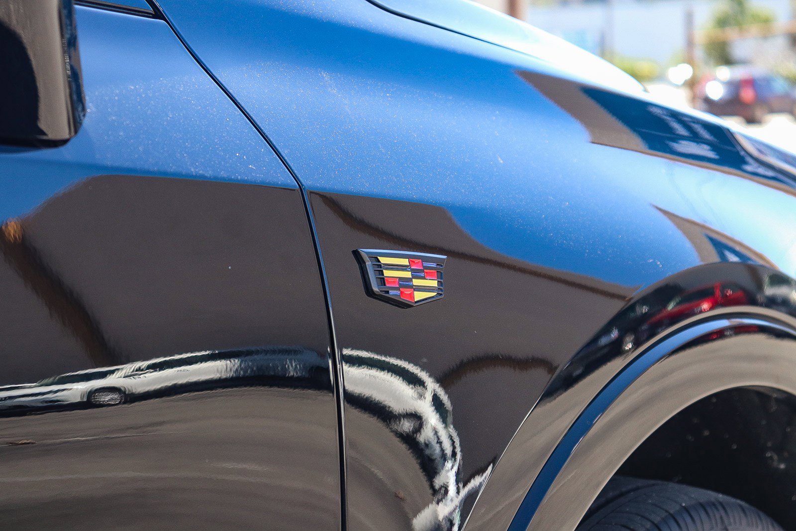 Used 2024 Cadillac XT4 Sport w/ Cold Weather Package image 8