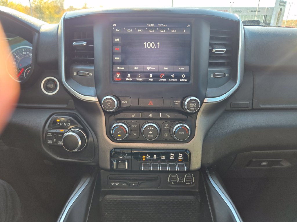 Used 2019 RAM 1500 Big Horn AWD/4WD image 24