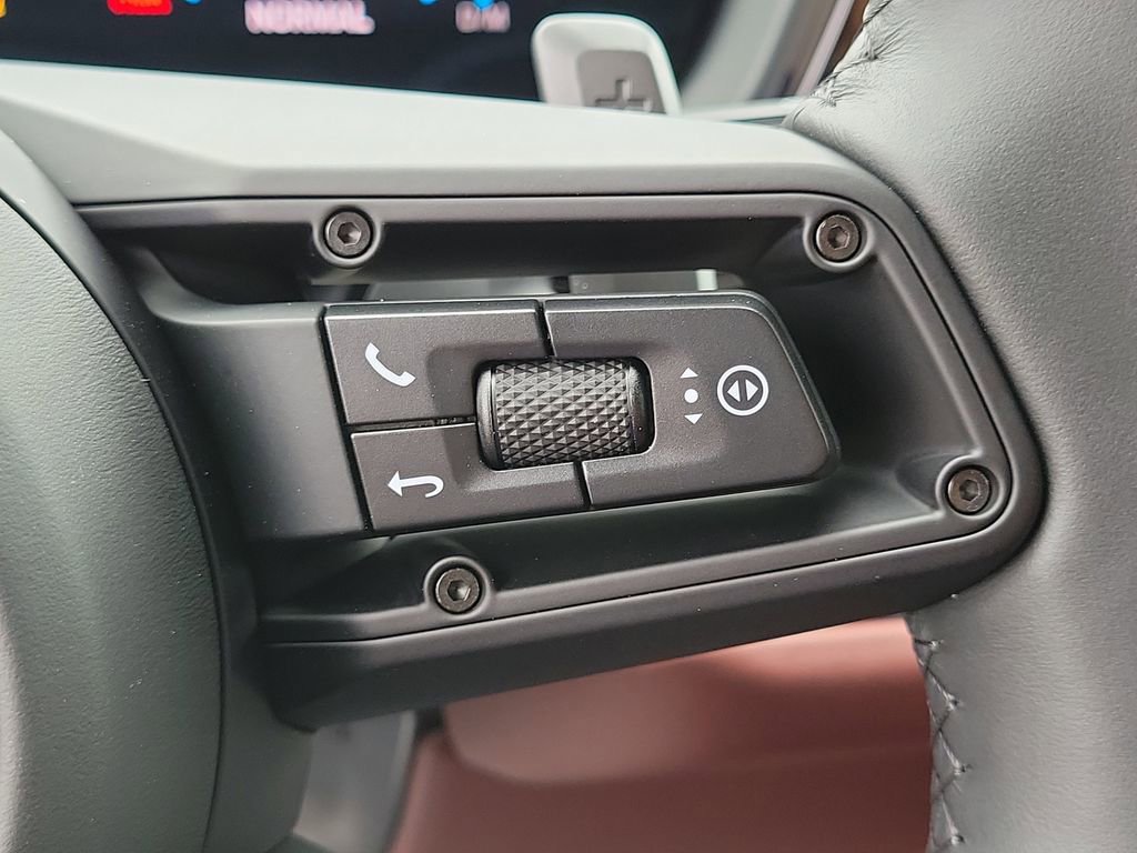 New 2026 Porsche Cayenne GTS AWD/4WD image 36