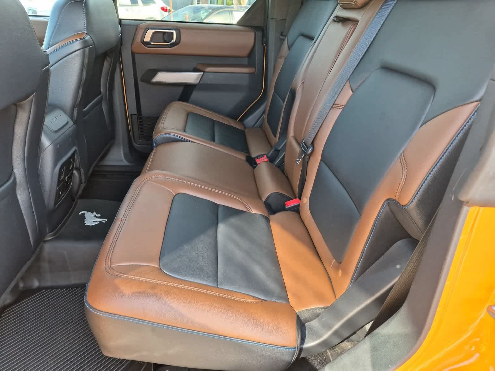 Used 2022 Ford Bronco Outer Banks w/ Sasquatch Package AWD/4WD image 19