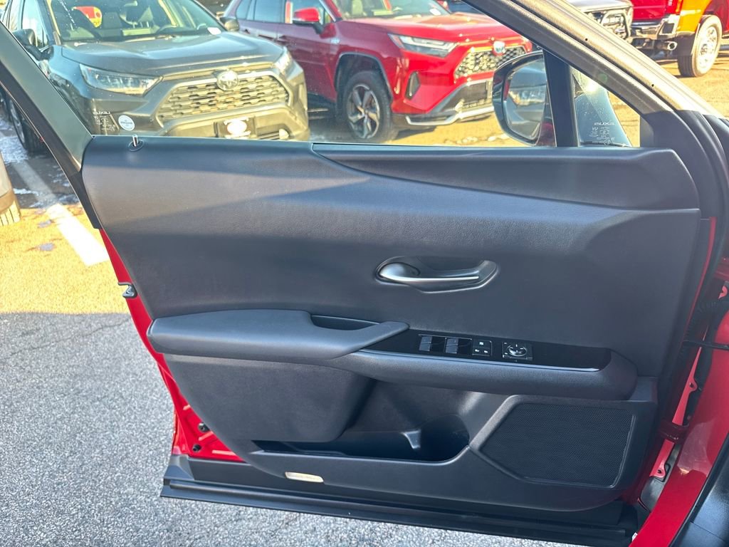 Used 2023 Lexus UX 250h AWD image 32