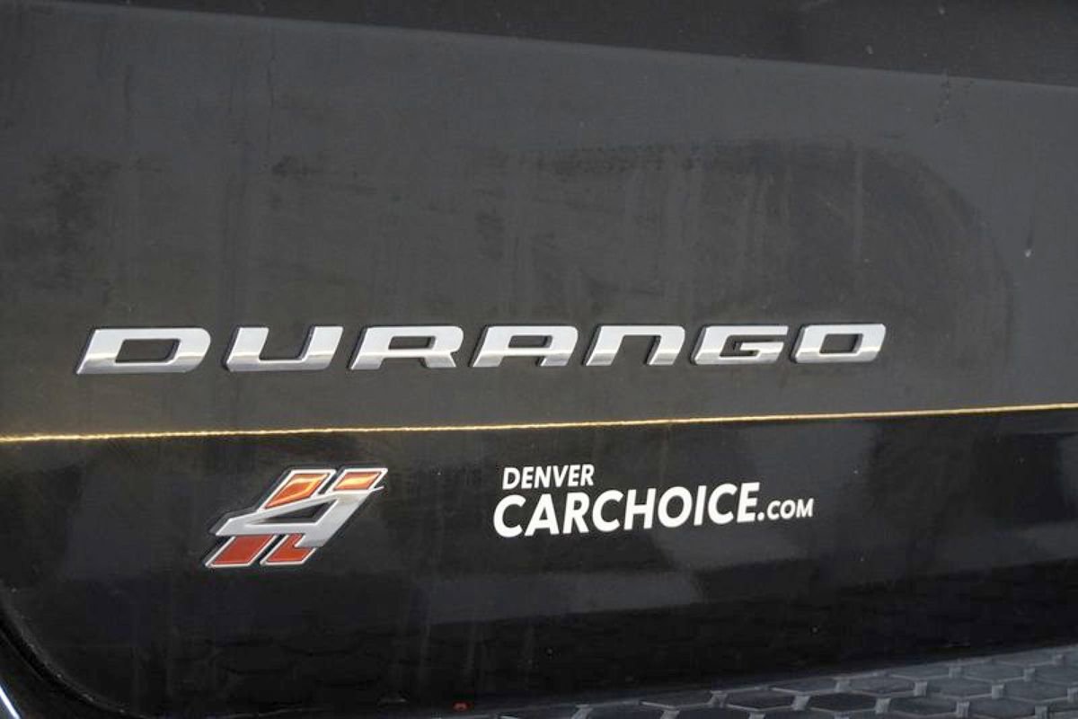Used 2020 Dodge Durango SXT image 25