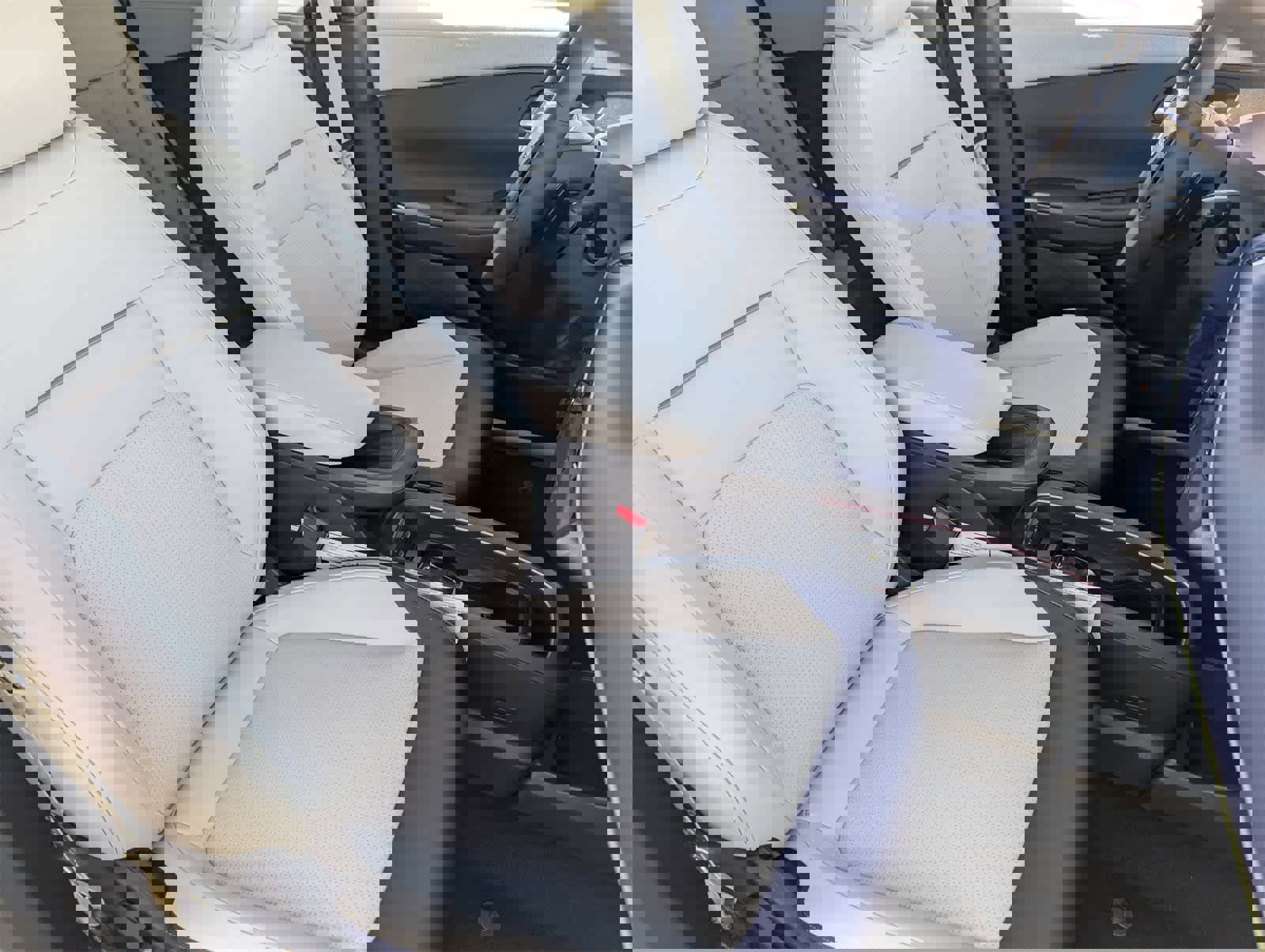 New 2026 Nissan Leaf SV+ w/ Floor Mat Package (SV+) image 12