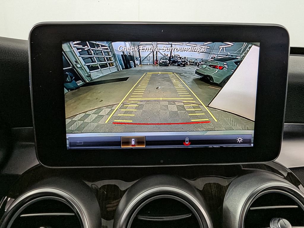 Used 2018 Mercedes-Benz C 300 4MATIC Sedan image 20