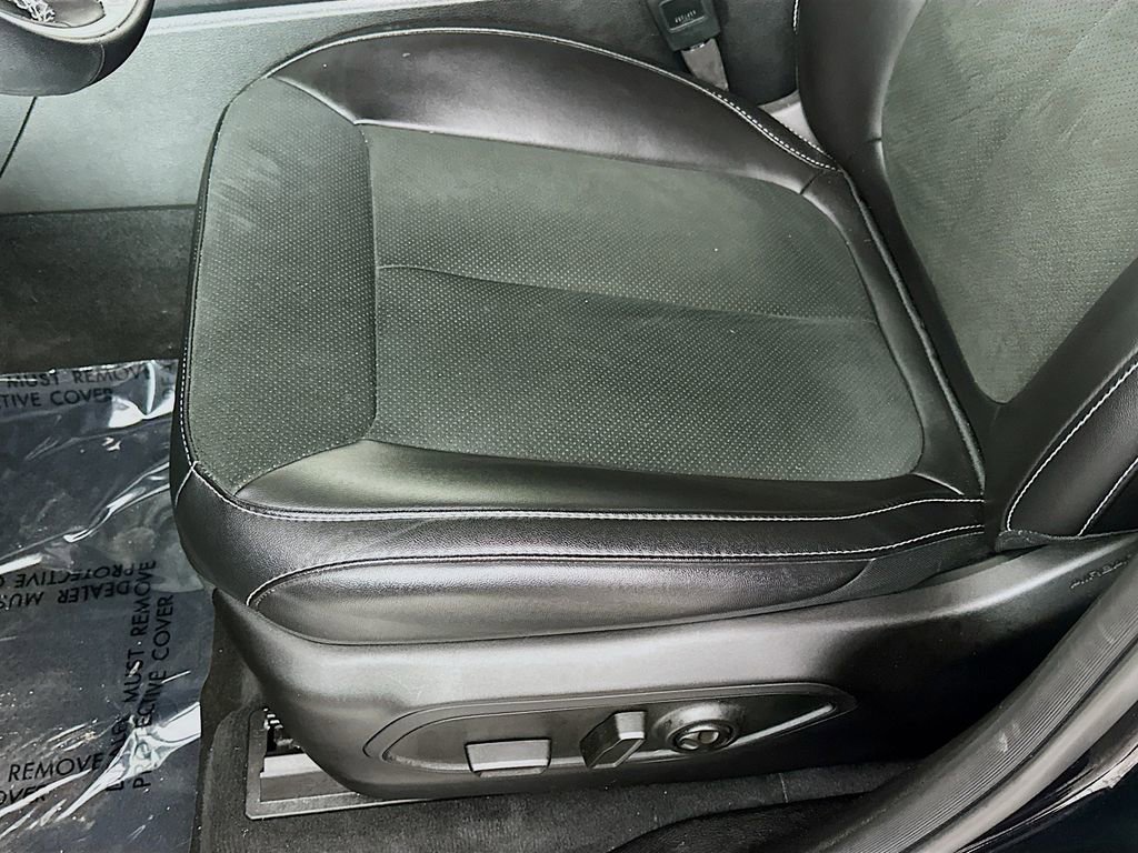 Certified 2025 Jeep Grand Cherokee Altitude image 30