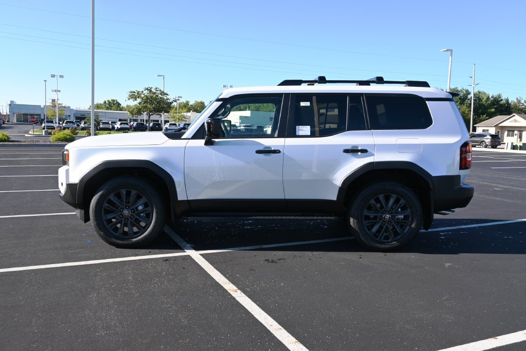 New 2027 Toyota Land Cruiser AWD/4WD image 4