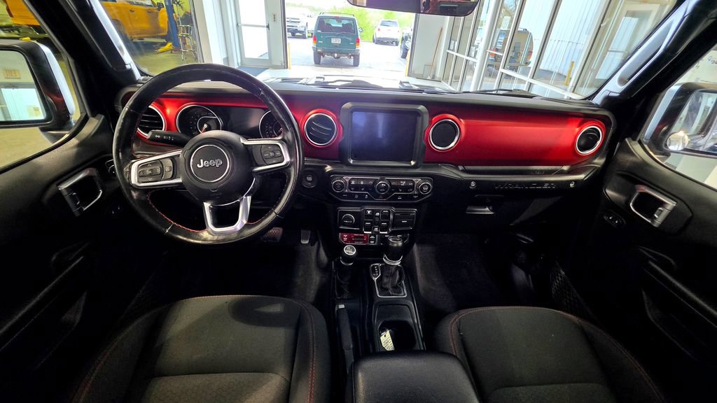 Used 2021 Jeep Wrangler Unlimited Rubicon w/ Uconnect 4C Nav & Sound Group AWD/4WD image 20