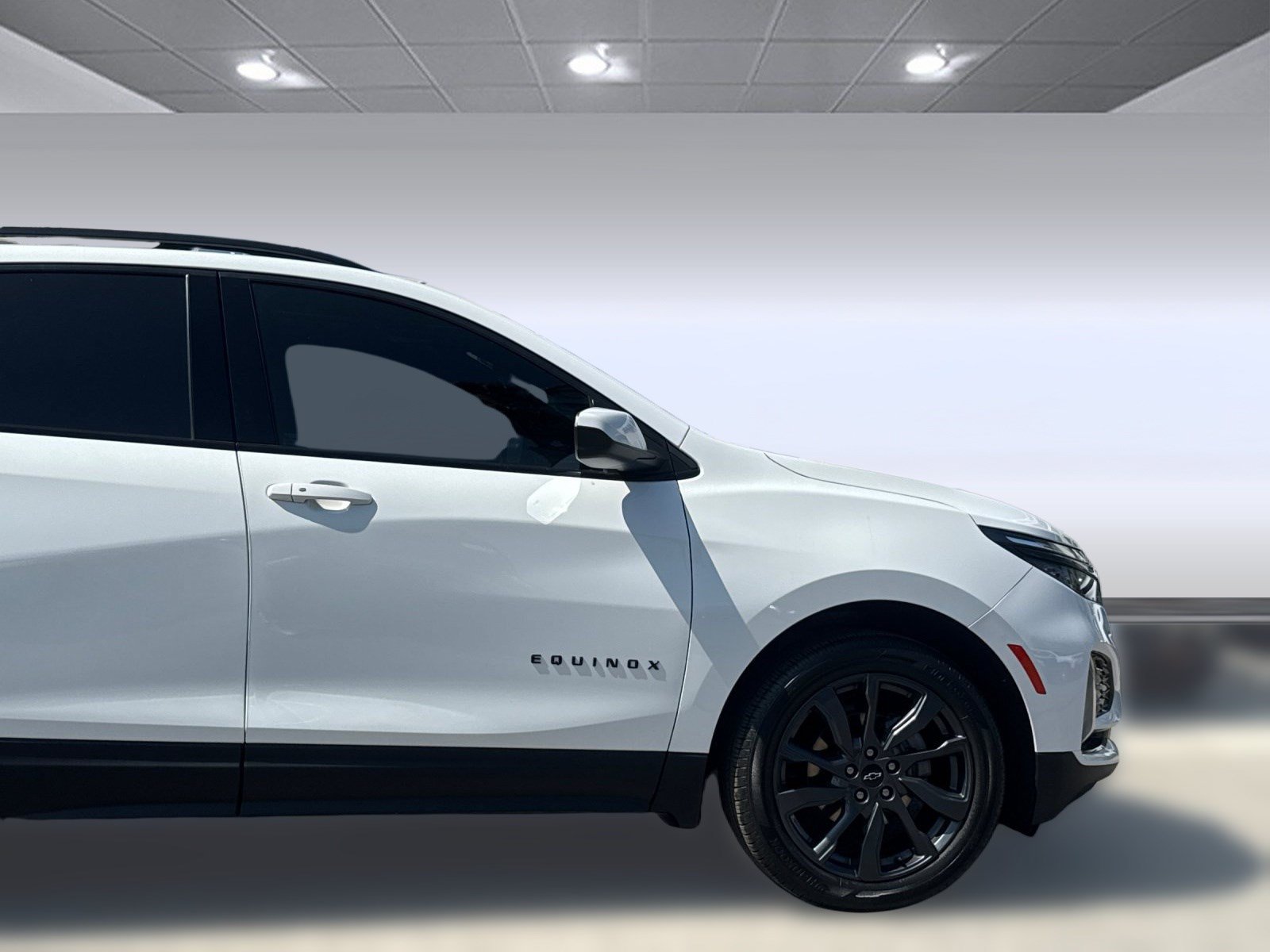 Used 2024 Chevrolet Equinox RS FWD image 34