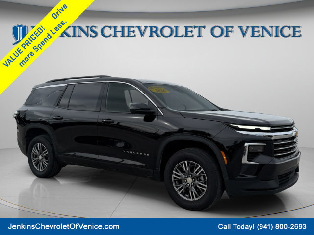 Used 2026 Chevrolet Traverse LT