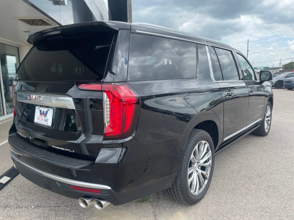 Used 2024 GMC Yukon XL Denali w/ Max Trailering Package AWD/4WD image 3