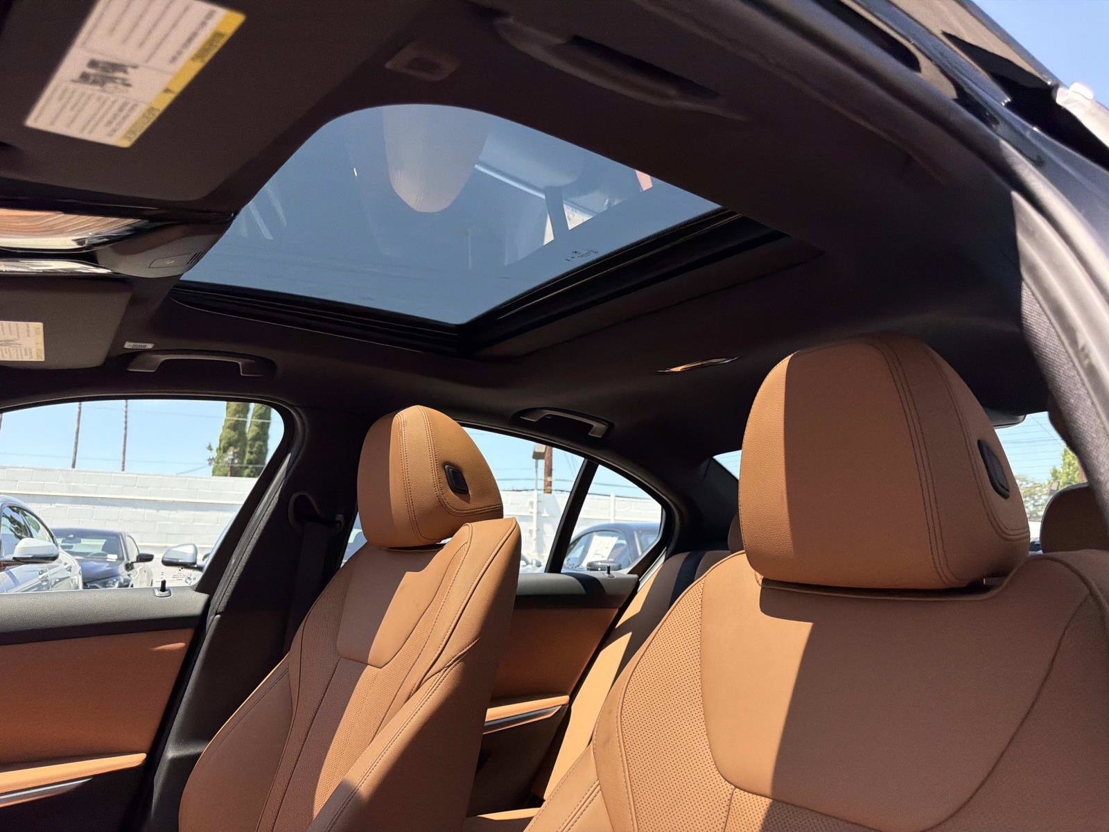 New 2026 BMW 330i Sedan w/ Convenience Package RWD image 18