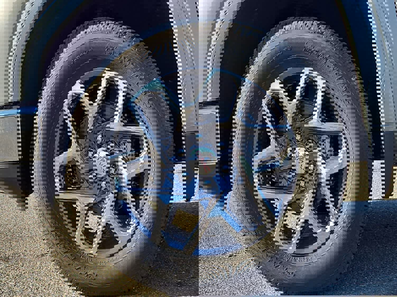 New 2026 GMC Sierra 1500 SLE w/ Preferred Package image 8