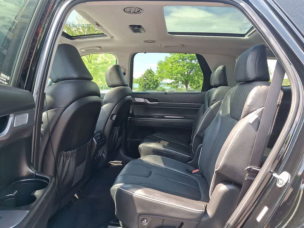 Used 2024 Hyundai Palisade Limited AWD/4WD image 20