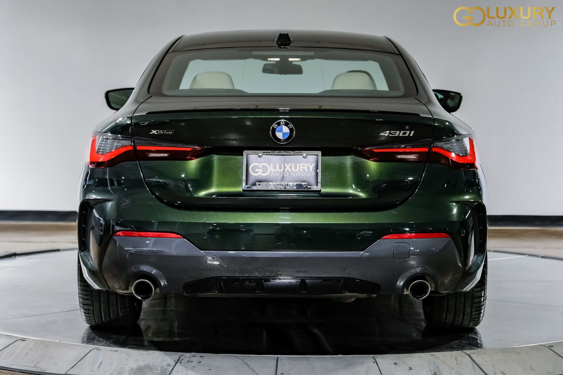 Used 2024 BMW 430i xDrive Coupe w/ M Sport Package AWD/4WD image 10