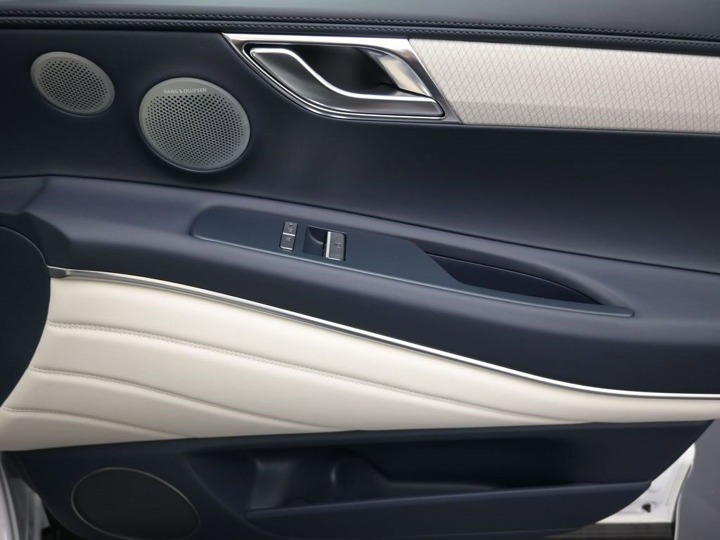 New 2026 Genesis GV80 3.5T Prestige image 11