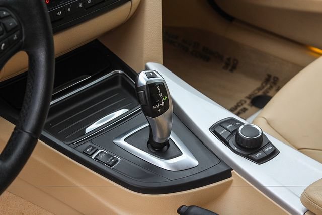 Used 2012 BMW 328i Sedan RWD image 24