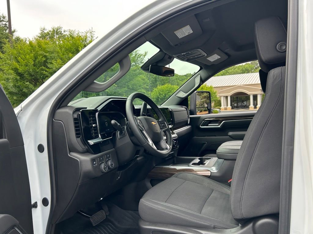 Certified 2026 Chevrolet Silverado 2500 LT AWD/4WD image 41