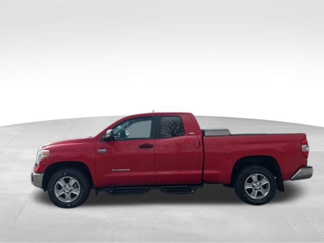 Used 2016 Toyota Tundra SR5 image 2