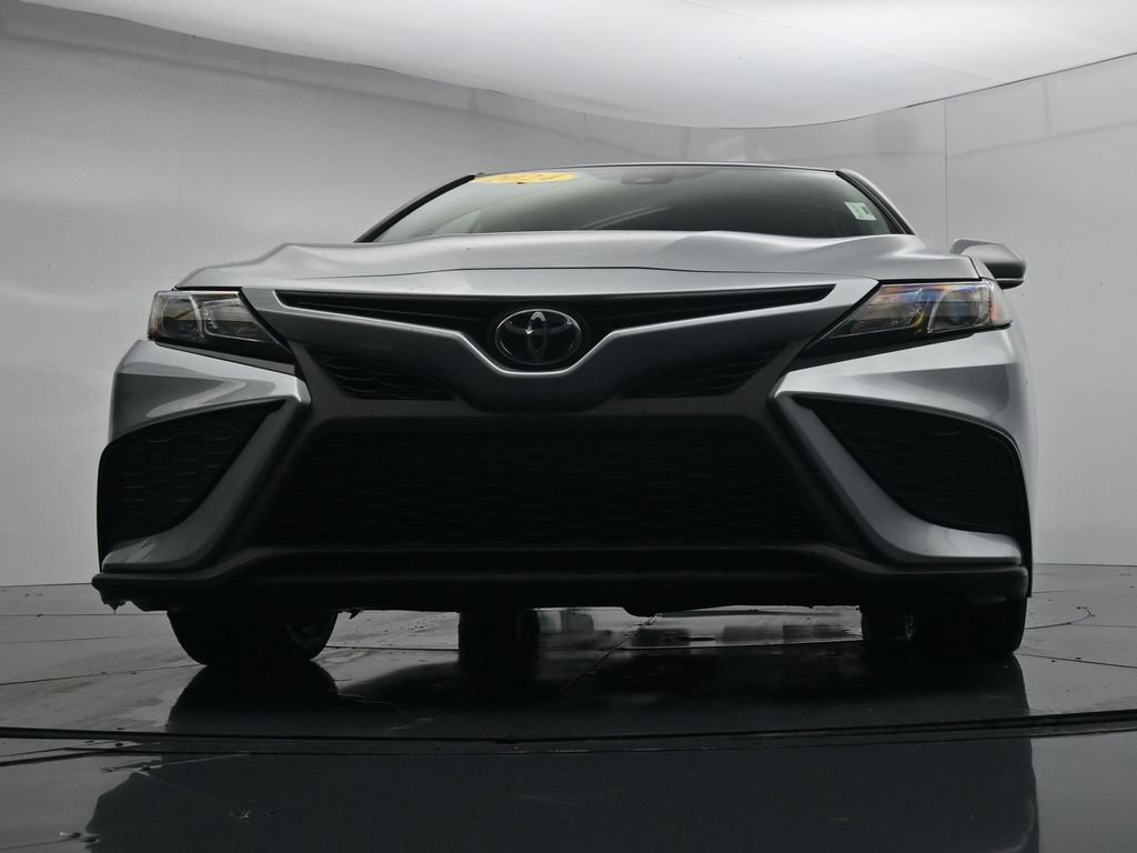 Used 2024 Toyota Camry SE FWD image 34