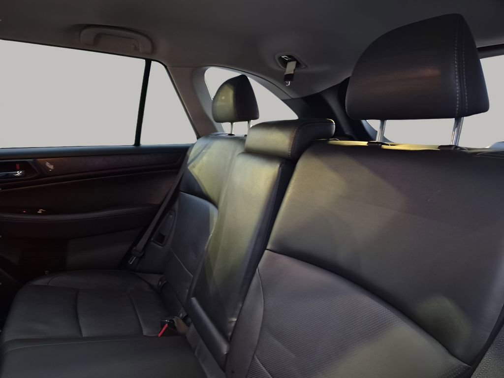 Used 2015 Subaru Outback 2.5i Limited image 19