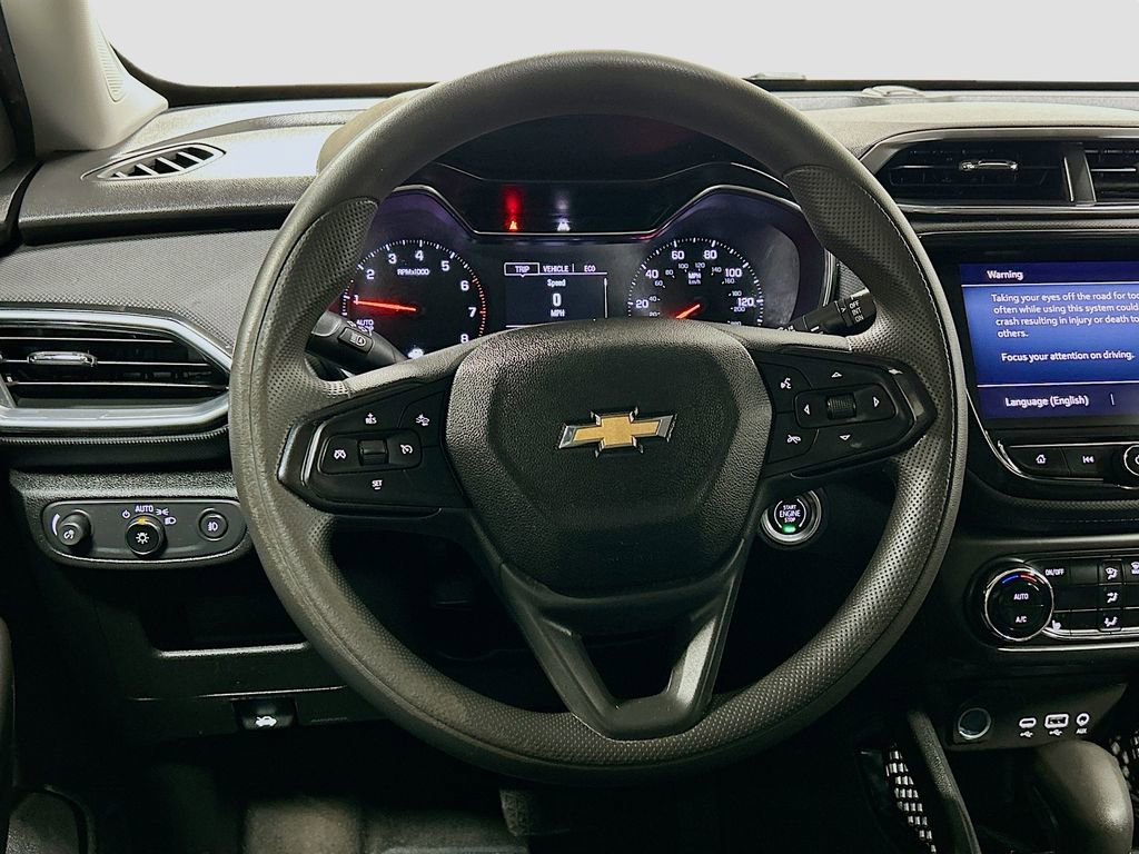Used 2021 Chevrolet TrailBlazer LT w/ Convenience Package image 11