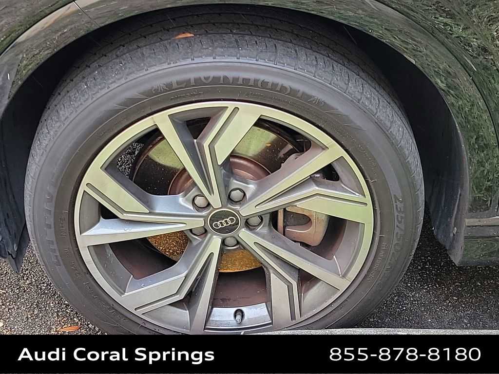 Used 2023 Audi Q4 e-tron Premium Plus w/ Premium Plus AWD/4WD image 30