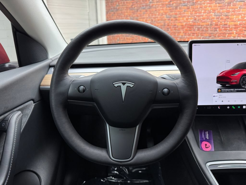 Used 2022 Tesla Model Y Long Range AWD/4WD image 14