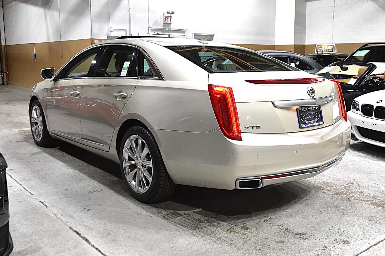 Used 2013 Cadillac XTS Luxury w/ Driver Awareness Package FWD image 7