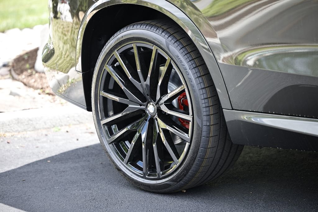 New 2026 BMW X5 xDrive40i w/ M Sport Package image 5