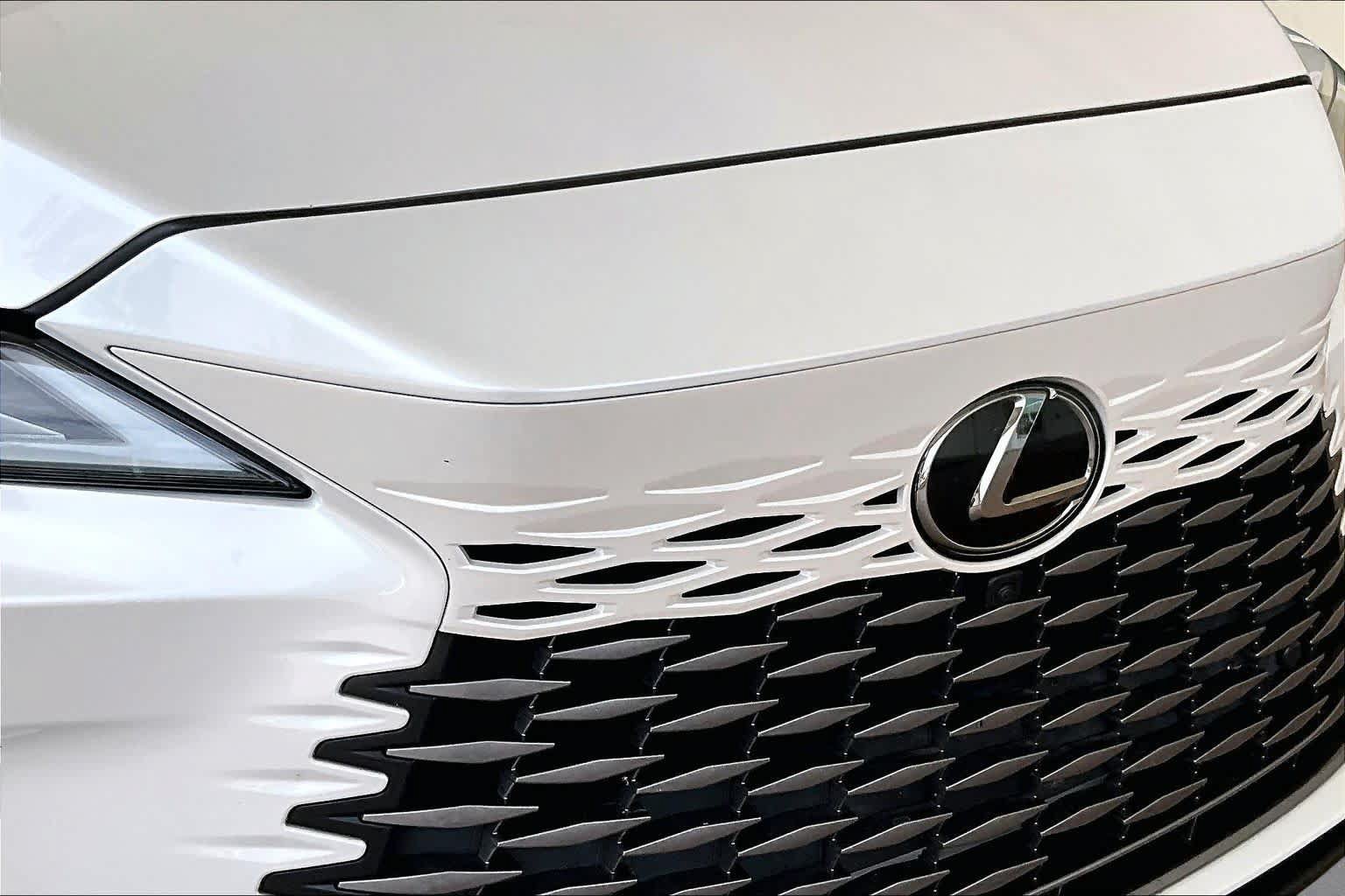 Used 2024 Lexus RX 350 FWD w/ Convenience Package image 27