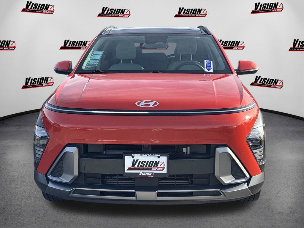 Used 2024 Hyundai Kona Limited FWD image 2