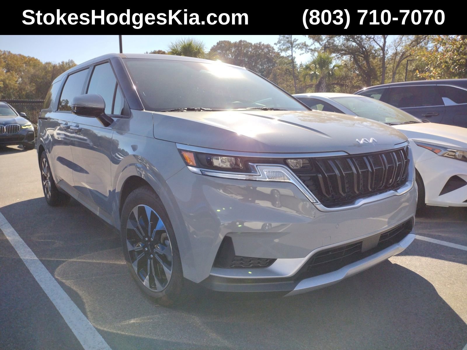 Used 2024 Kia Carnival EX