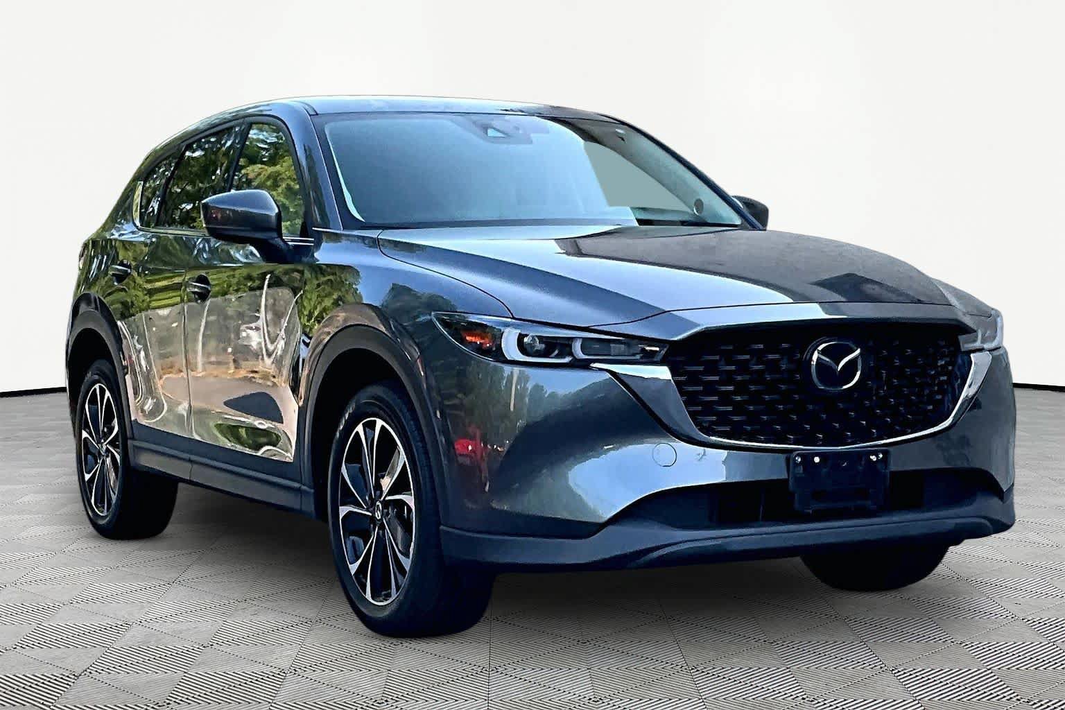 Used 2023 MAZDA CX-5 AWD 2.5 S w/ Premium Plus Pkg image 3