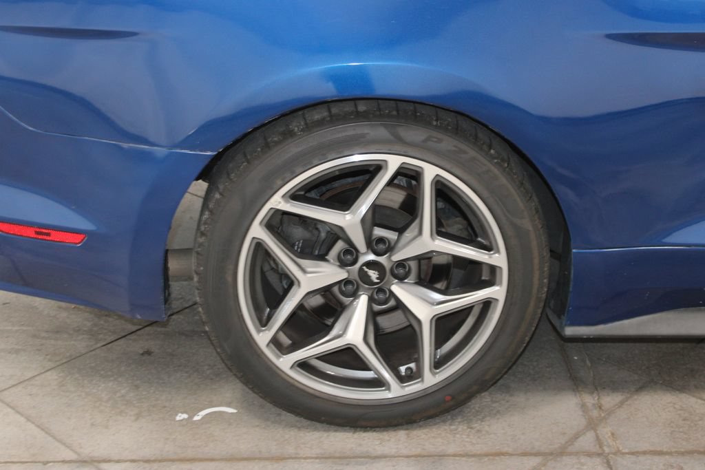 Used 2017 Ford Mustang GT RWD image 45