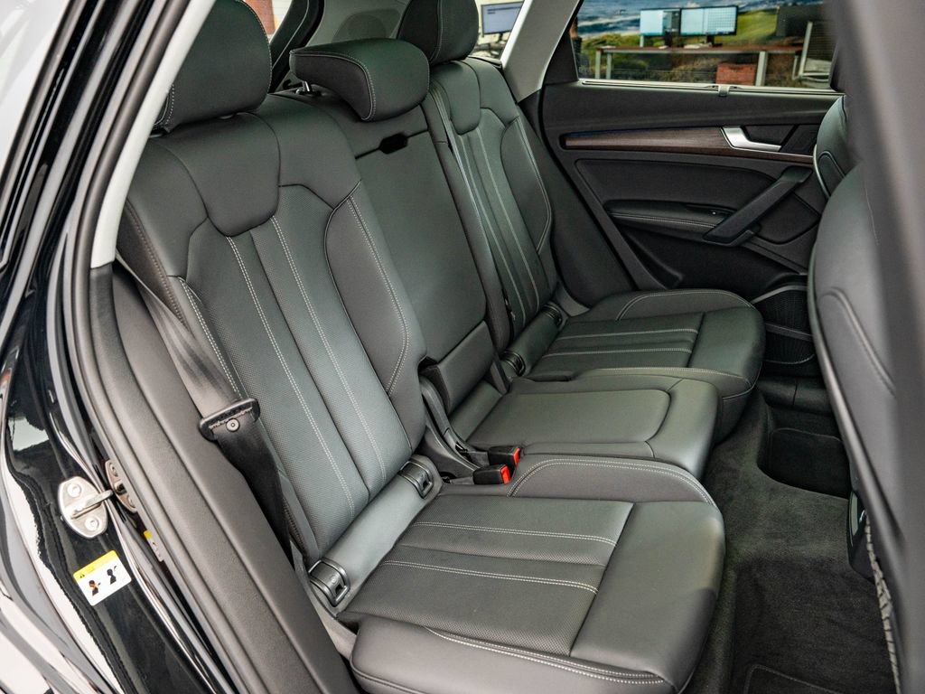 Used 2021 Audi Q5 Prestige w/ Prestige Package AWD/4WD image 47