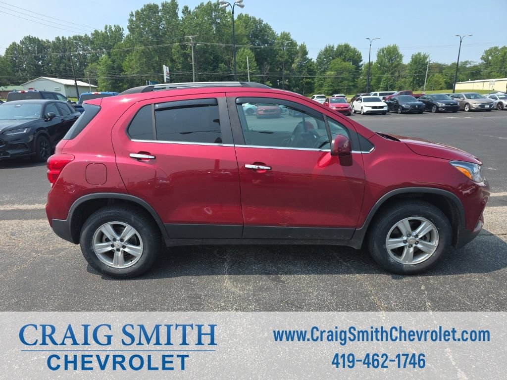 Used 2019 Chevrolet Trax LT w/ LT Convenience Package AWD/4WD image 8