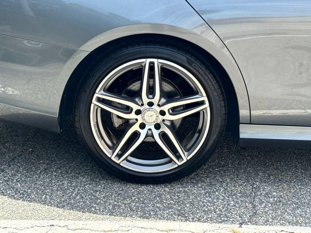 Used 2017 Mercedes-Benz E 300 4MATIC image 11