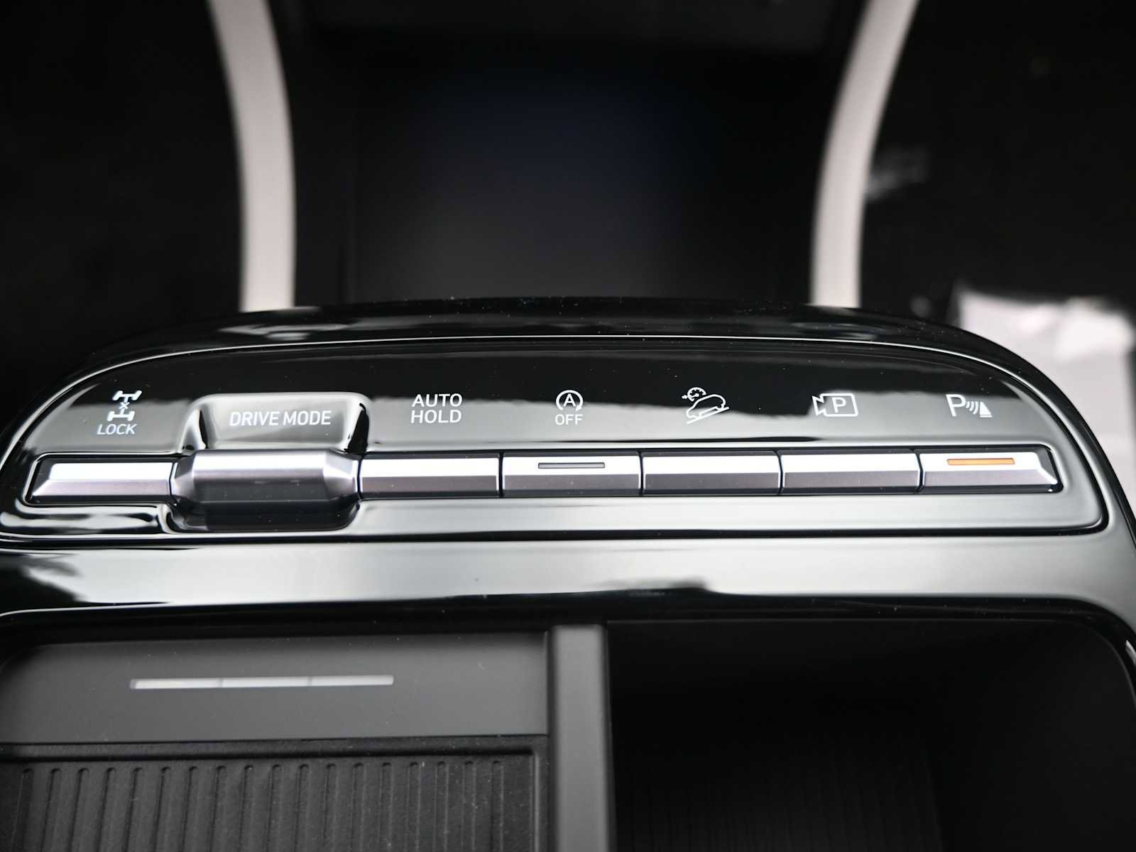 Used 2025 Hyundai Tucson Limited image 21