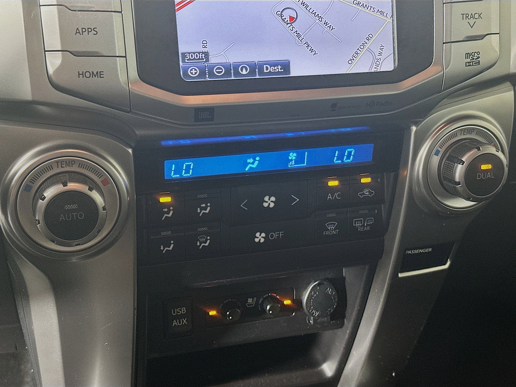 Used 2016 Toyota 4Runner Limited RWD image 23